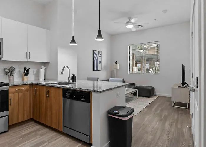 Apartment Boulevard Modern 1br Asu Pool Gym 01 *