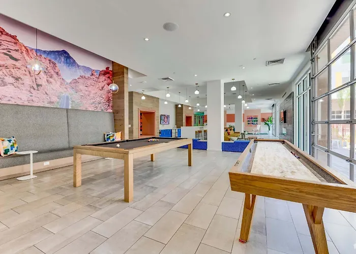 Boulevard Modern 1br Asu Pool Gym 01 *